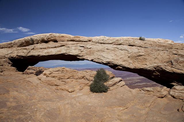 233 Canyonlands National Park, Mesa Arch.jpg